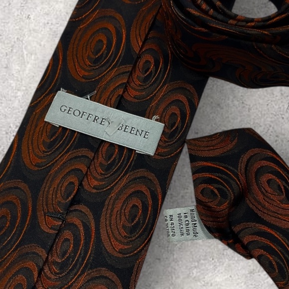 GEOFFREY BEENE Black/Brown Geometric Silk LUXURY Tie - Picture 3 of 5